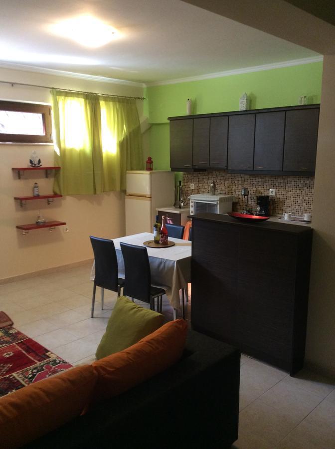 Modern Basement Apartment Gio Ii Zakynthos Buitenkant foto